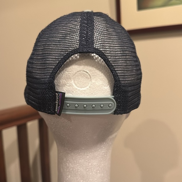 Patagonia Navy gray canvas mesh trucker hat baseball cap one size - Picture 6 of 12